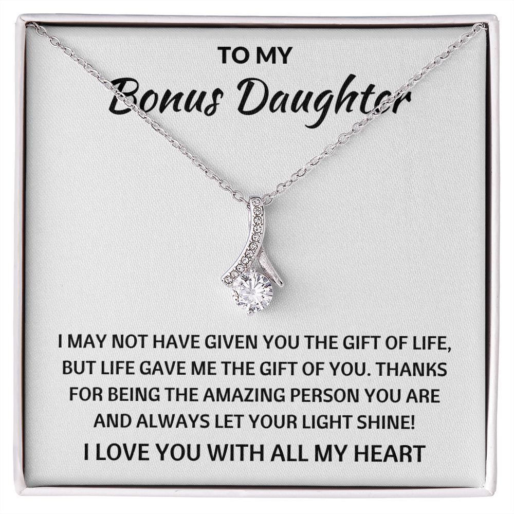 Bonus Daughter - Alluring Beauty necklace